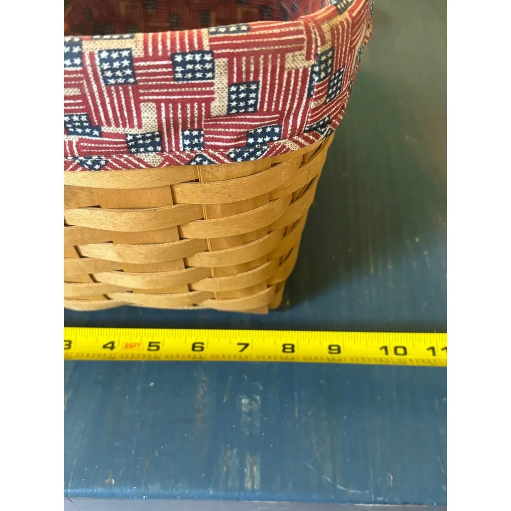 Longaberger 2003 Handmade Basket with American Flag Liner Patriotic Americana